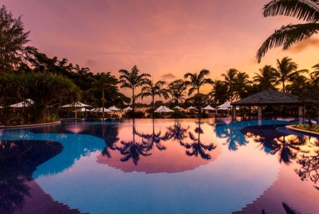 Vanuatu Accommodation Warwick Le Lagon