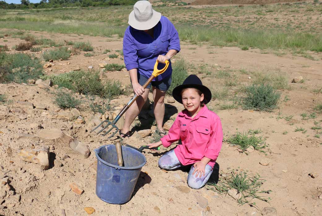 Fossicking in Hughenden