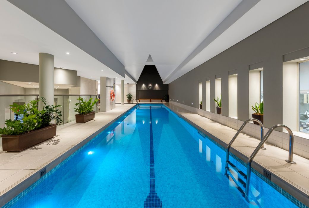 Pool at Radisson Blu Plaza Hotel Sydney