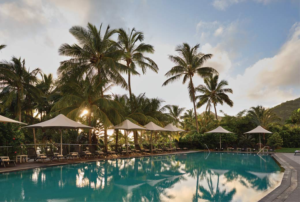 Reef View Hotel pool