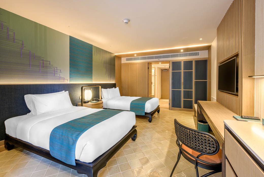 King Bed Premium Pool View Balcony at Holiday Inn Resort Phuket, Patong Beach